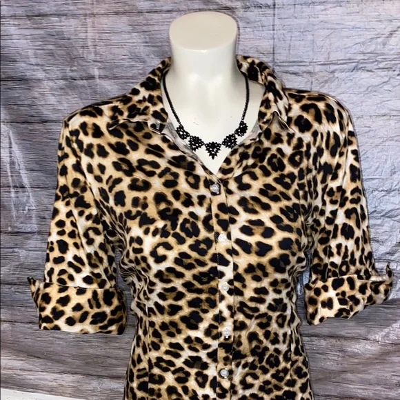 7th Avenue Design Studio New York & Company Leopard Print Button Down Top - Picture 2 of 8